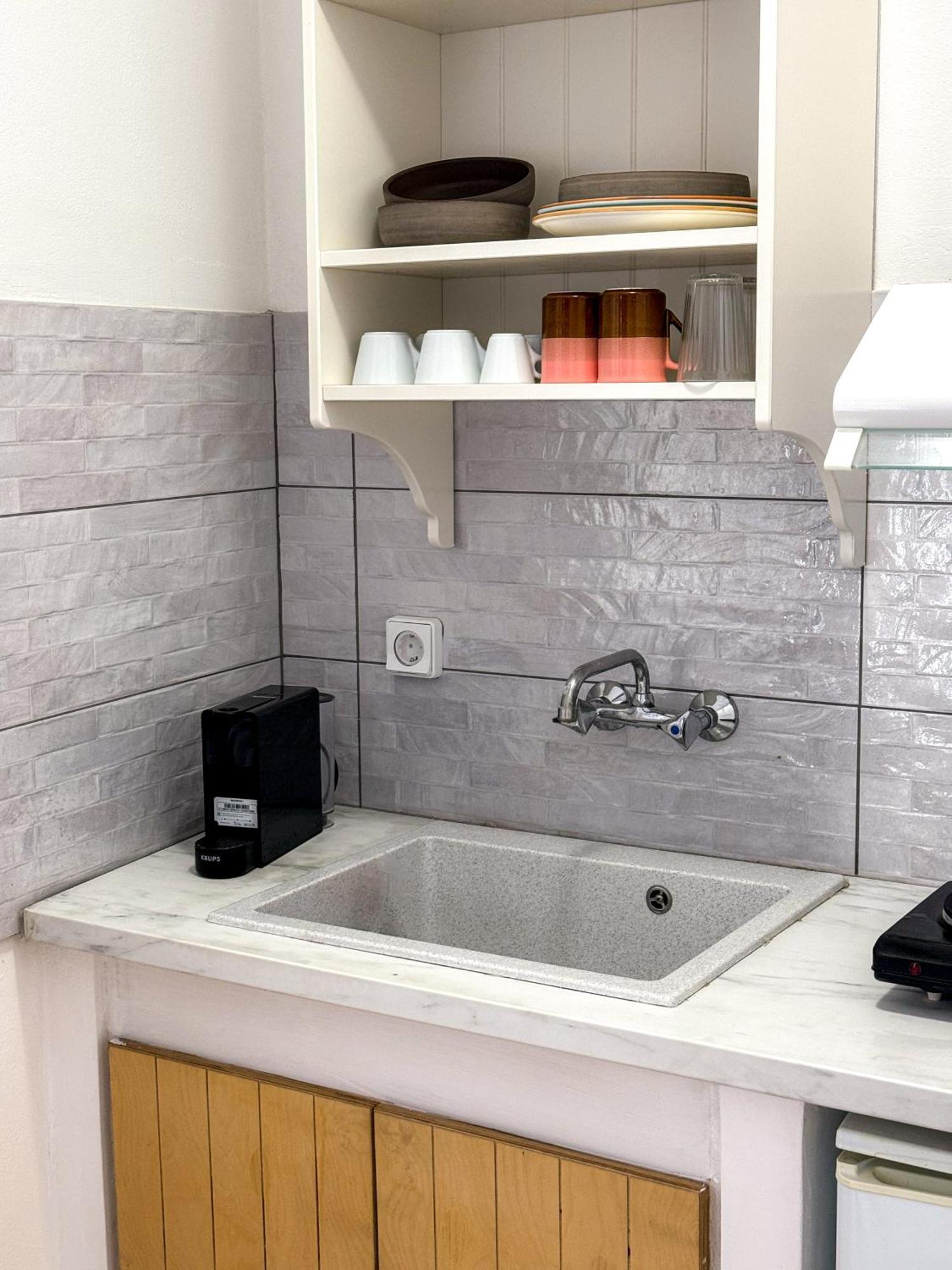 Aloni Ios Apartment Mylopotas Luaran gambar